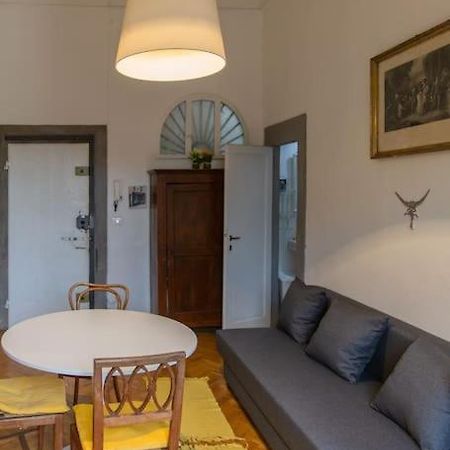 Elegant Apartment Outside Ztl & 10Min From Center ฟลอเรนซ์ ภายนอก รูปภาพ